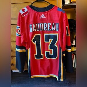 NHL Calgary Flames AUTHENTIC Gaudreau Jersey | Size: 50